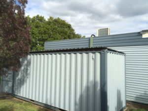 Shippings containers roofed - Mt Waverley PS (image)