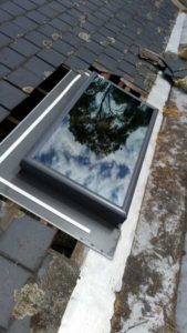 Velux Skylight installation into slate roof - Hawthorn (image)