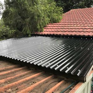 Hail damaged polycarb pergola roof replaced (after) - Templestowe (image)