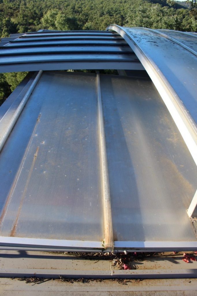 Hail Damaged Multiwall Polycarbonate Roofing Replaced | Before | Warrandyte | Melbourne | Roofrite